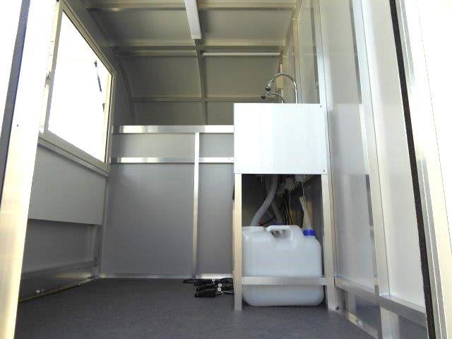 0800153A30260908W00201.jpg