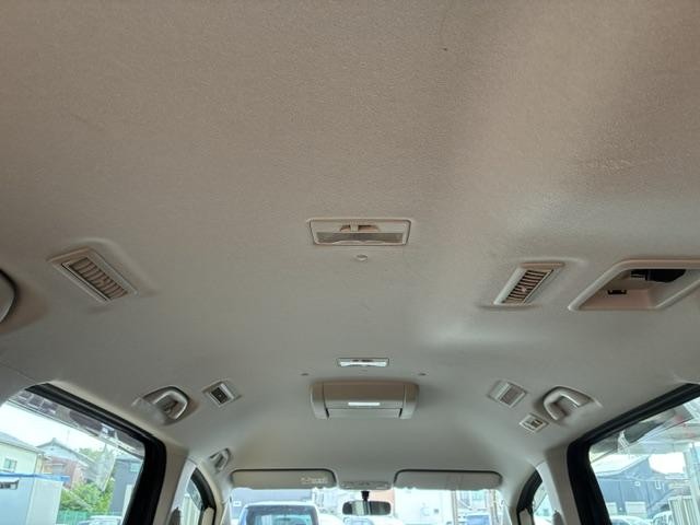0560069A20260723W01613.jpg