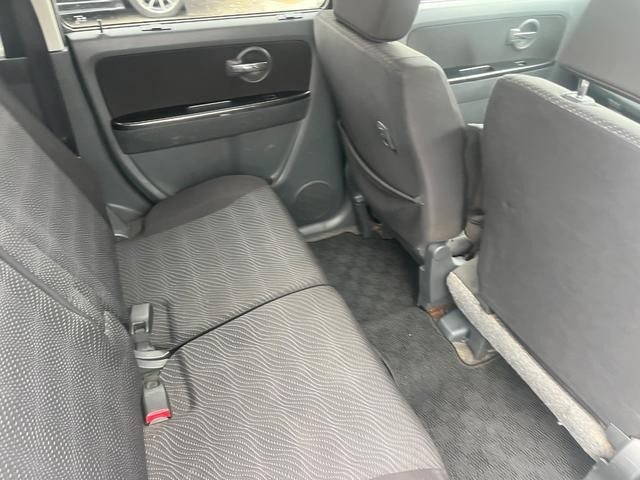 0540896A30260811W00210.jpg