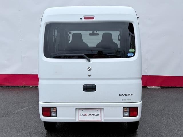 0509024A30260522W00112.jpg