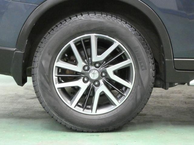 0504863A30260522W00316.jpg