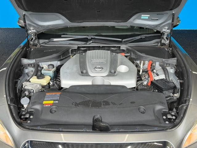0520681A30260907W00916.jpg