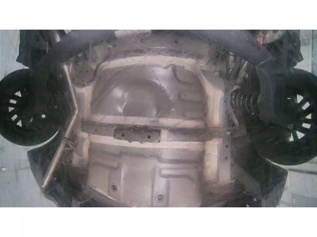 26549590_carP_l_7.jpg