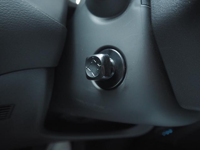 1201125A30261025W00415.jpg