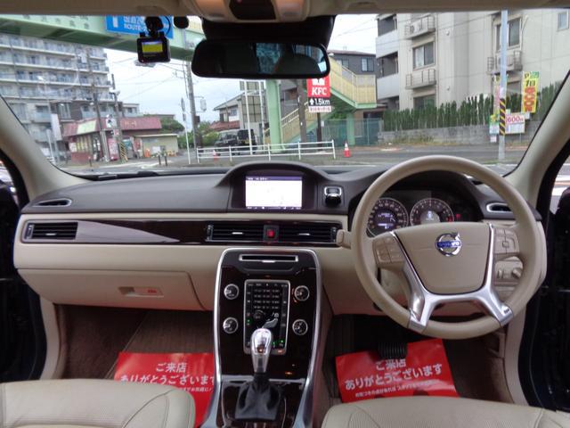 0551404A30260707W00110.jpg