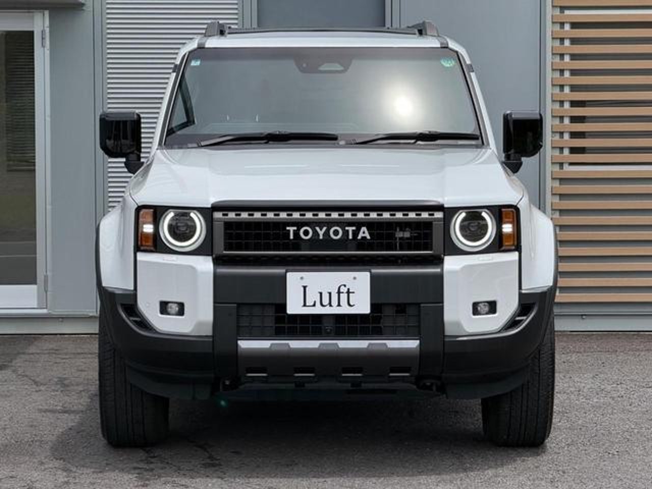 2024 Toyota Land Cruiser, photo 1 of 1