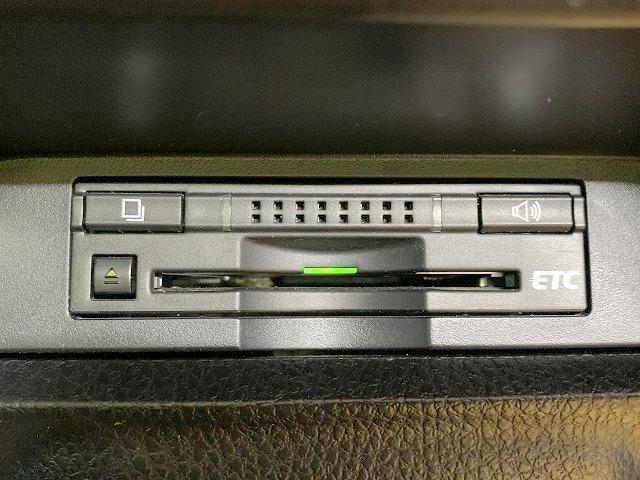 0560069A20260620W00204.jpg
