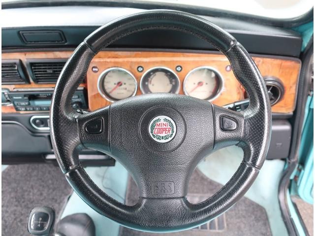 0570655A30220512W00102.jpg