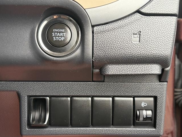 0207151A30260927W00106.jpg