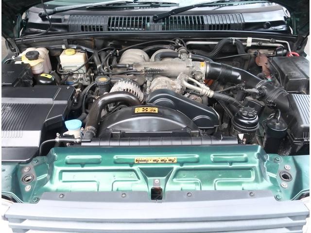0570655A30221031W00119.jpg