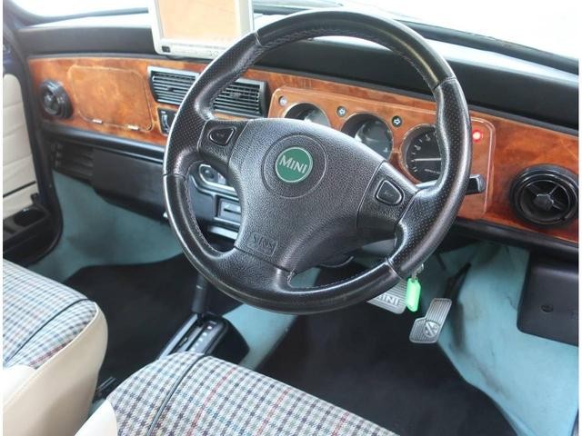 0570655A30230803W00212.jpg