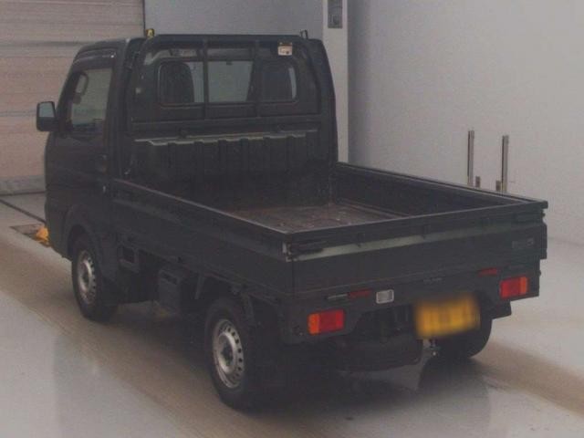 25138788_carP_l_19.jpg