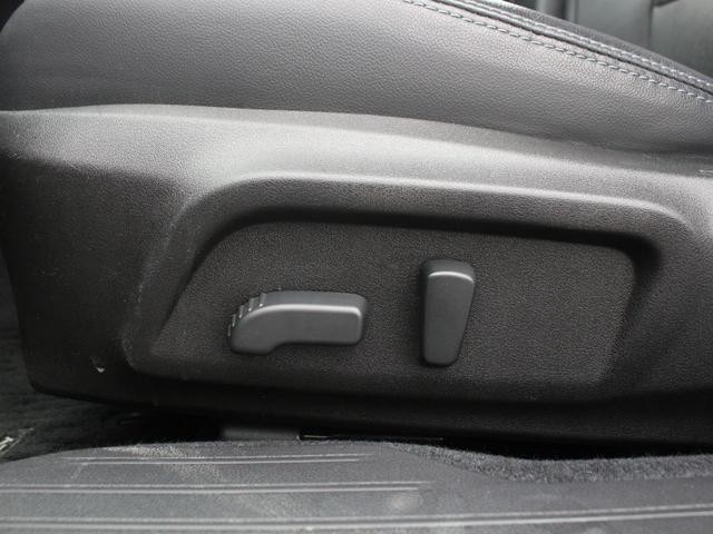 0520046A30260329W00410.jpg