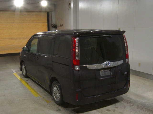 1adec9f8666e2d57366df6b46bc94faf.jpg