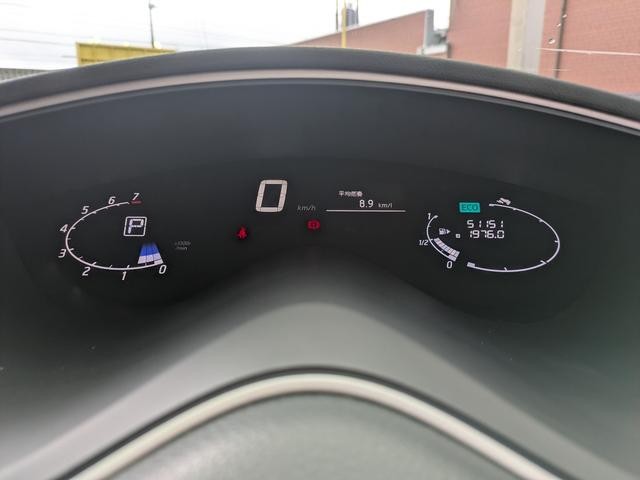 0204992A30260911W00219.jpg
