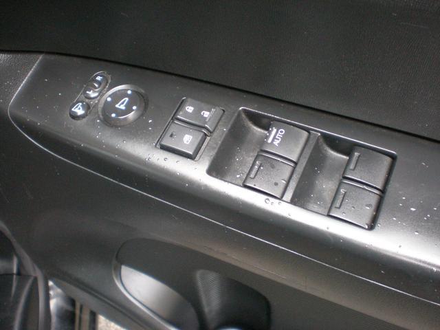 0206281A30260503W00313.jpg