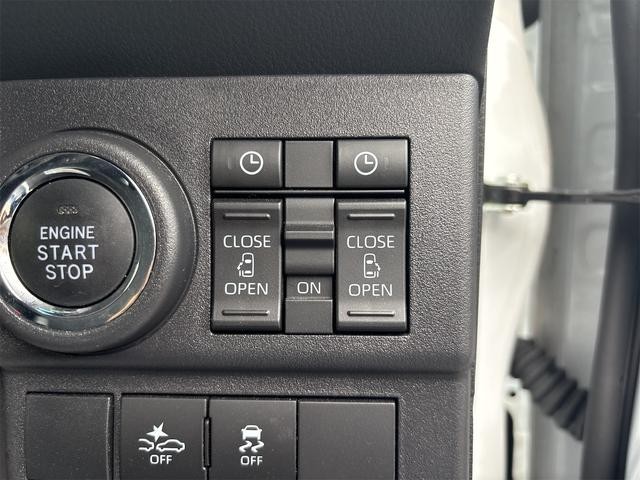 0700828A30260919W00306.jpg