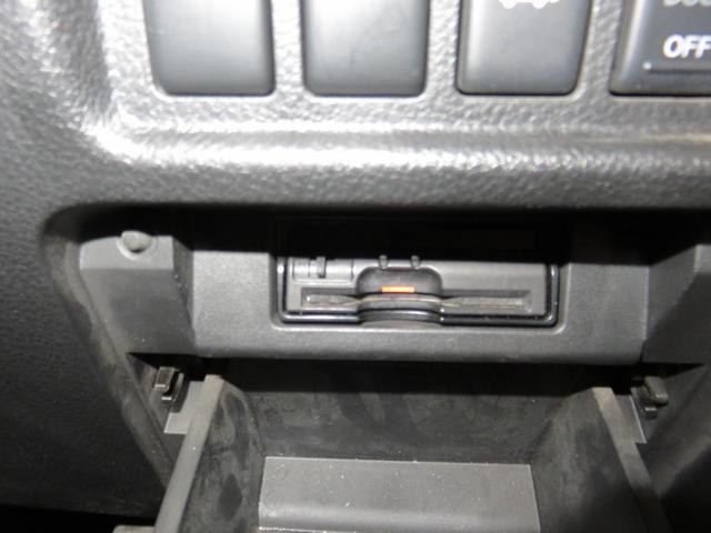 0404315A30260328W00105.jpg