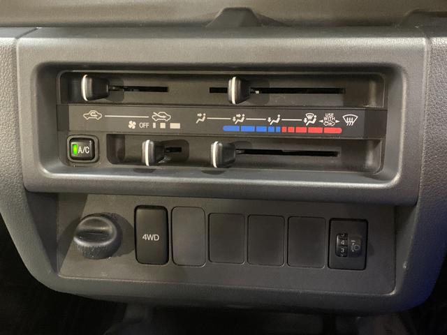 0702316A30260601W00105.jpg