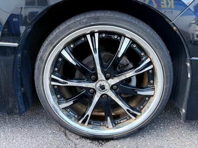 0560808A30261003W00106.jpg