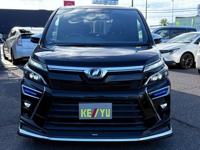 0560808A30261003W00107.jpg