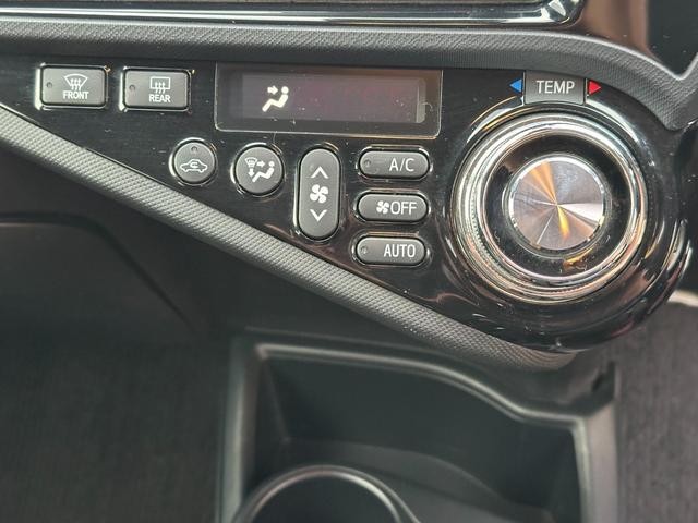 0520129A30261028W00206.jpg