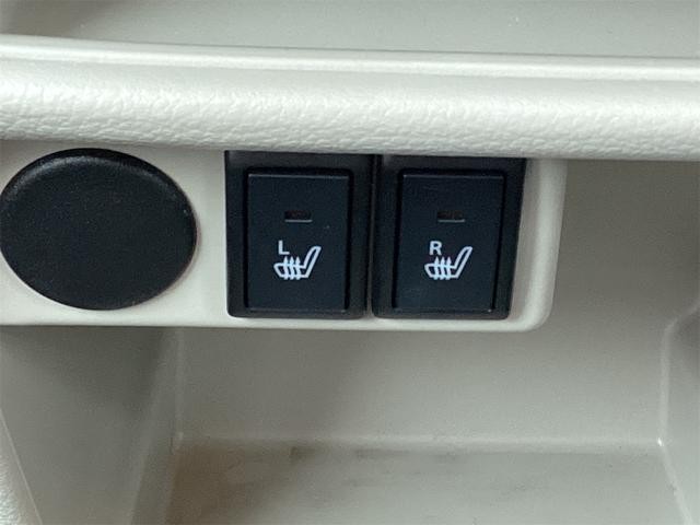 0700828A30260831W00213.jpg