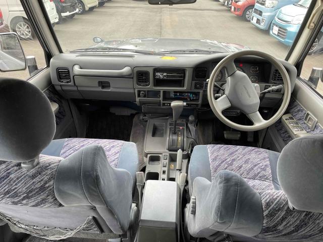 0123299A30260304W00101.jpg