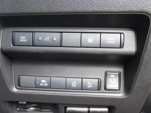 0541379A30260907W00107.jpg
