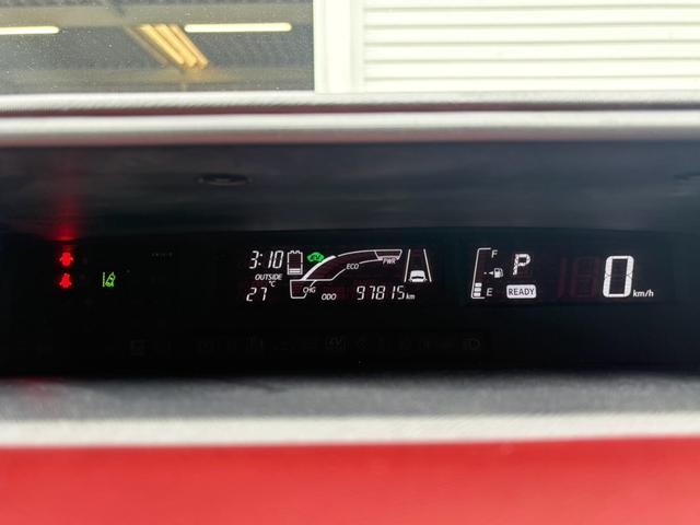 0805253A30260908W00118.jpg