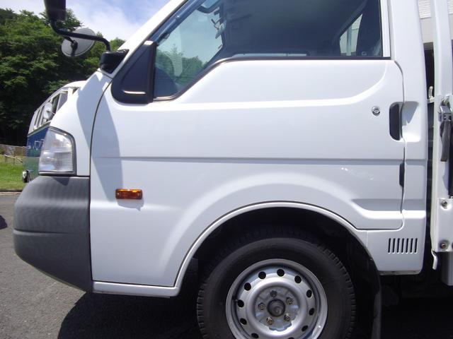 0560722A30260623W00114.jpg