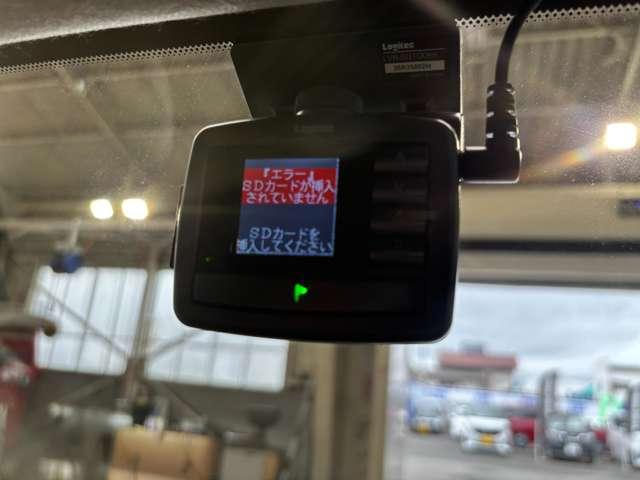 0100325A20260706E00117.jpg