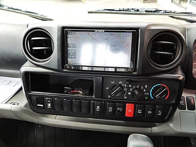 26408444_carP_l_10.jpg