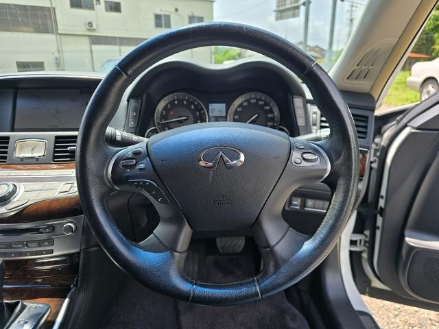 0221363A30260607W00219.jpg