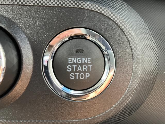 0840322A30260902W00104.jpg