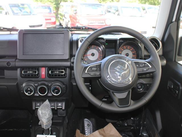 0204851A30251025W00109.jpg