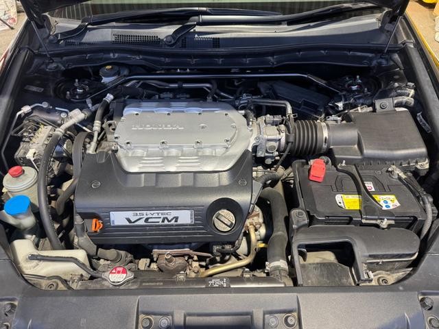 0221363A30260705W00215.jpg