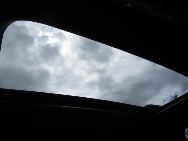 0701567A30260922W00514.jpg