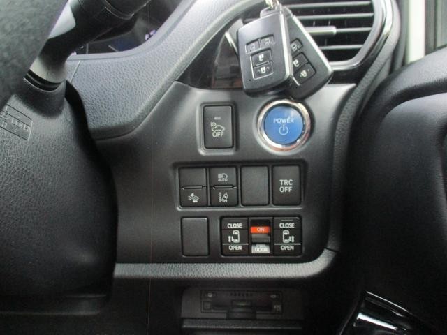 0540599A30260915W00318.jpg