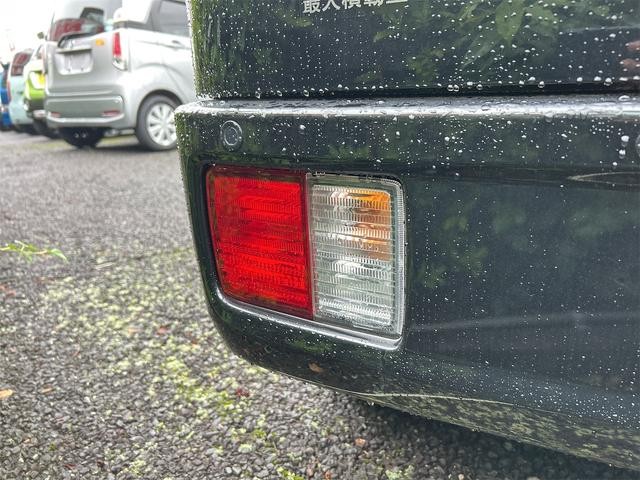 0403506A30260928W02309.jpg