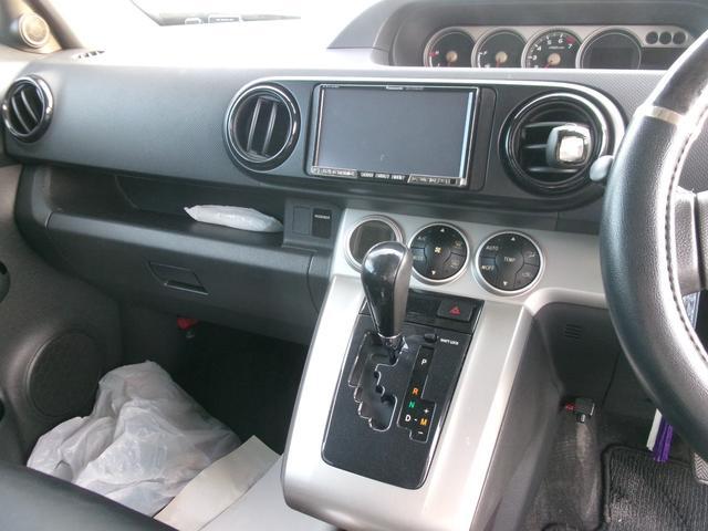0705372A30260531W00410.jpg