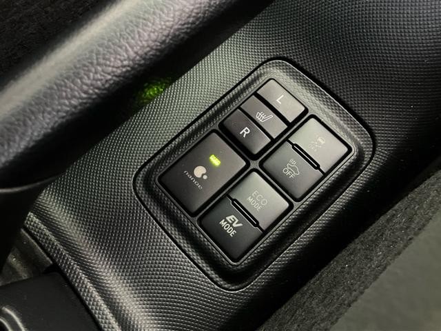 1170004A30261016W00511.jpg