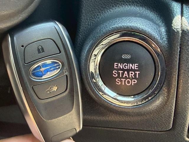0209257A30260805W00117.jpg