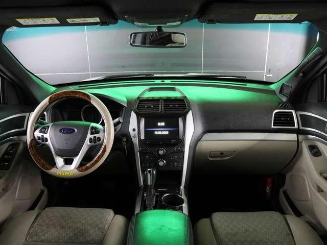 0506953A30261012W00112.jpg
