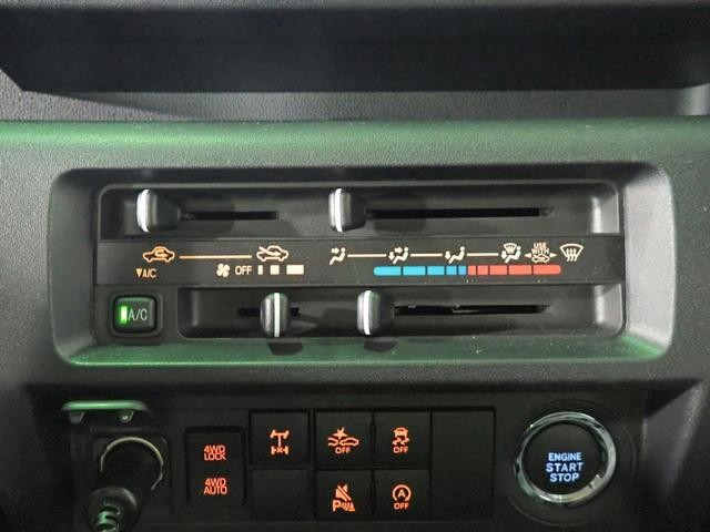 0201999A30260901W00812.jpg