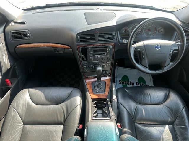 0403782A30260518W00101.jpg