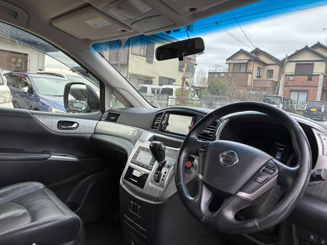 0541751A30261025W00701.jpg