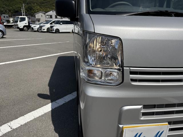 0704150A30260901W00108.jpg