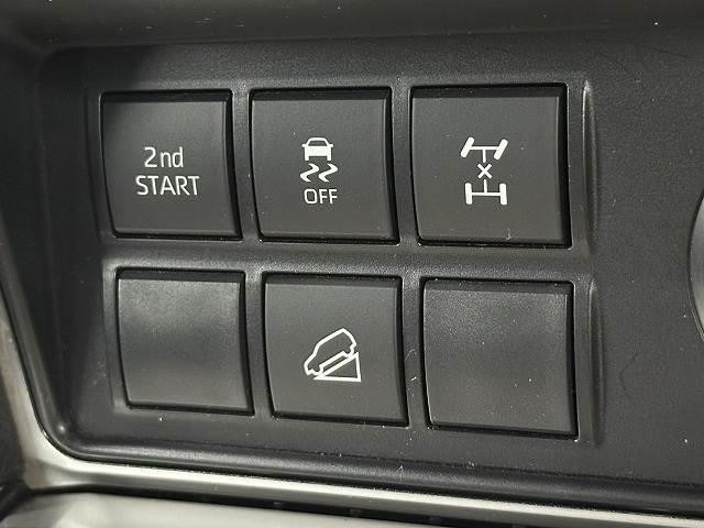 0207973A20260917D00707.jpg