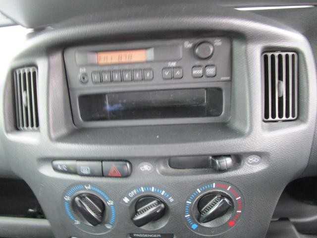 0300490A30260720W00218.jpg